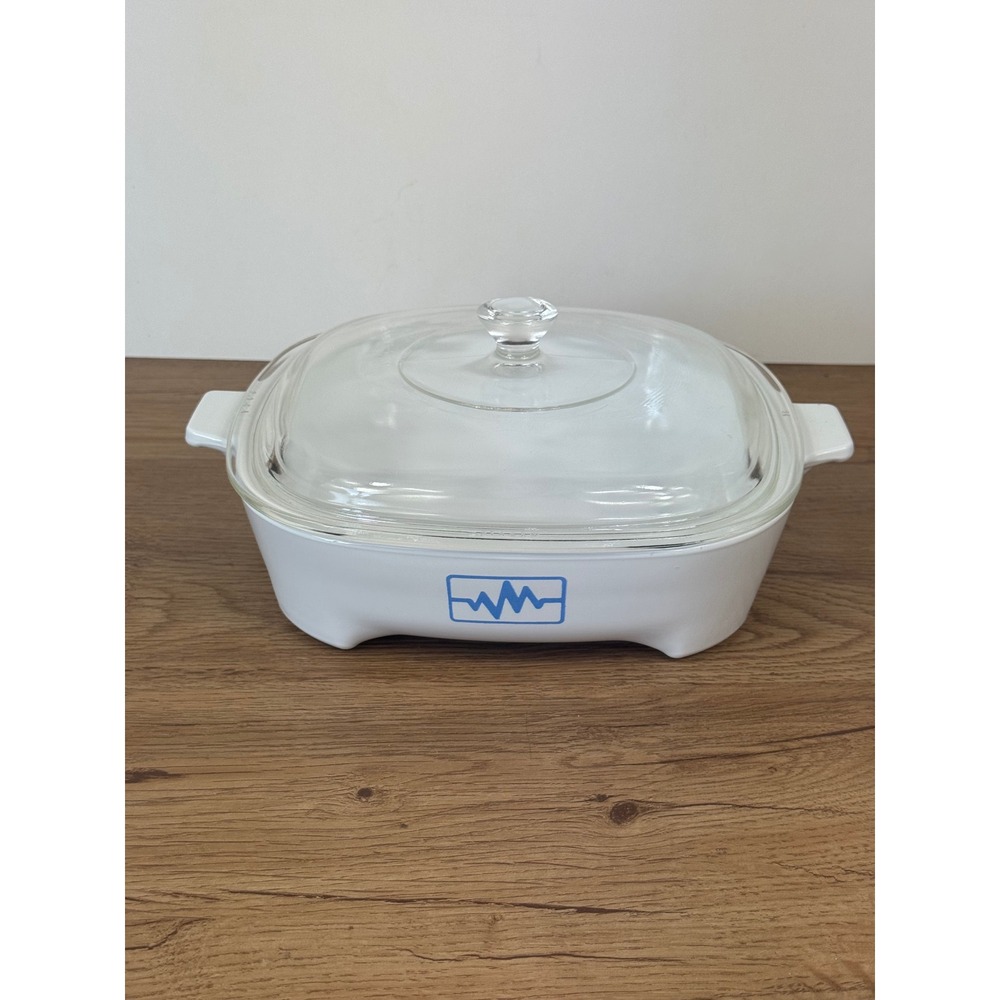 Corning Microwave Brown N Sear Dish White Blue Pulse Heartbeat Logo with Lid